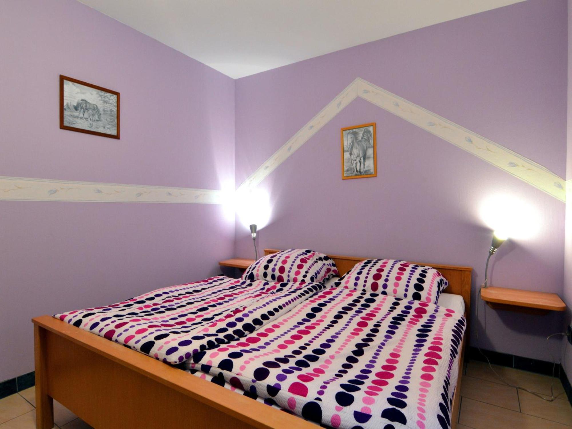 Comfy Holiday Home In Burg Reuland With Sauna Terrace Bbq Екстер'єр фото