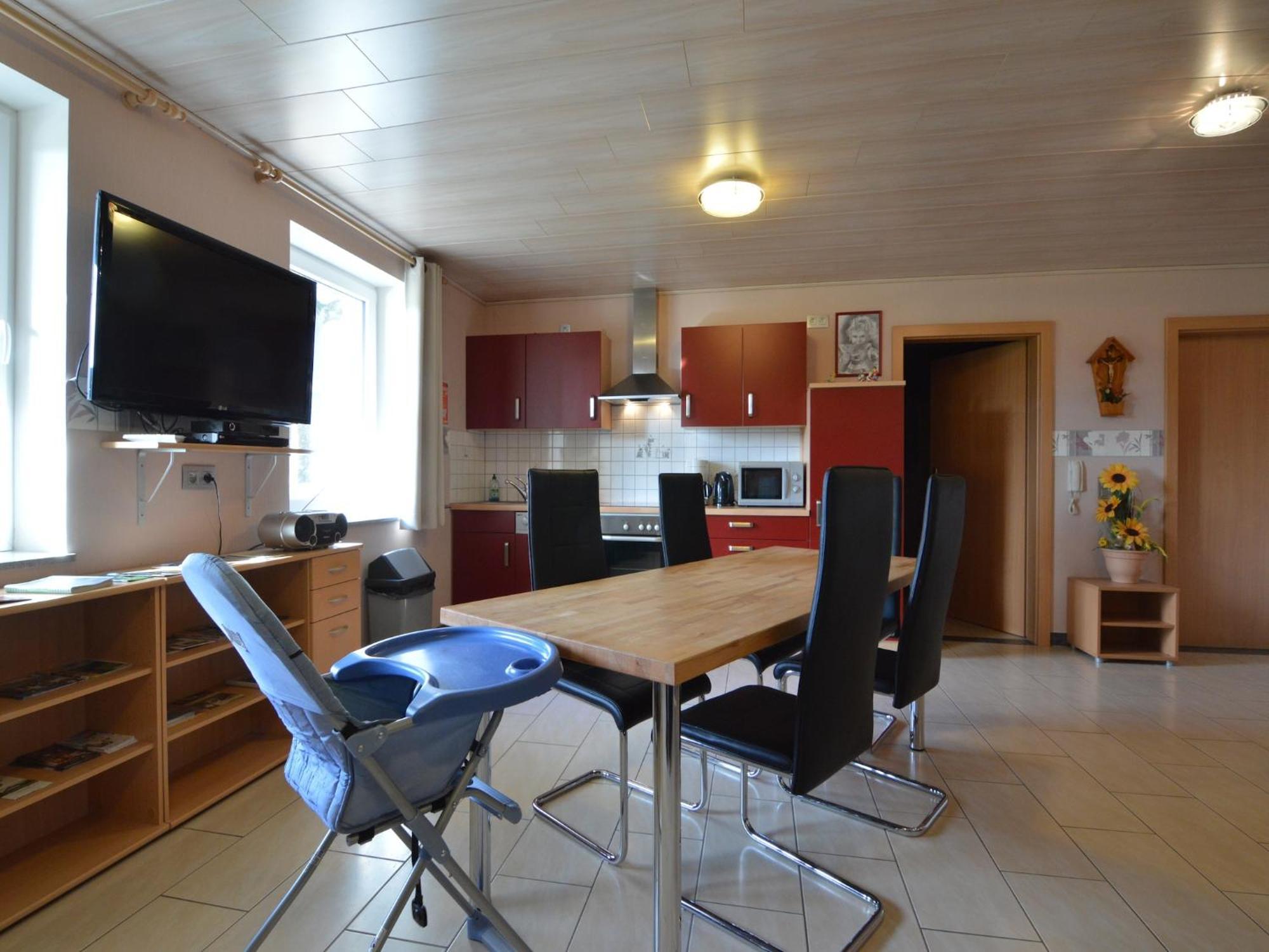 Comfy Holiday Home In Burg Reuland With Sauna Terrace Bbq Екстер'єр фото