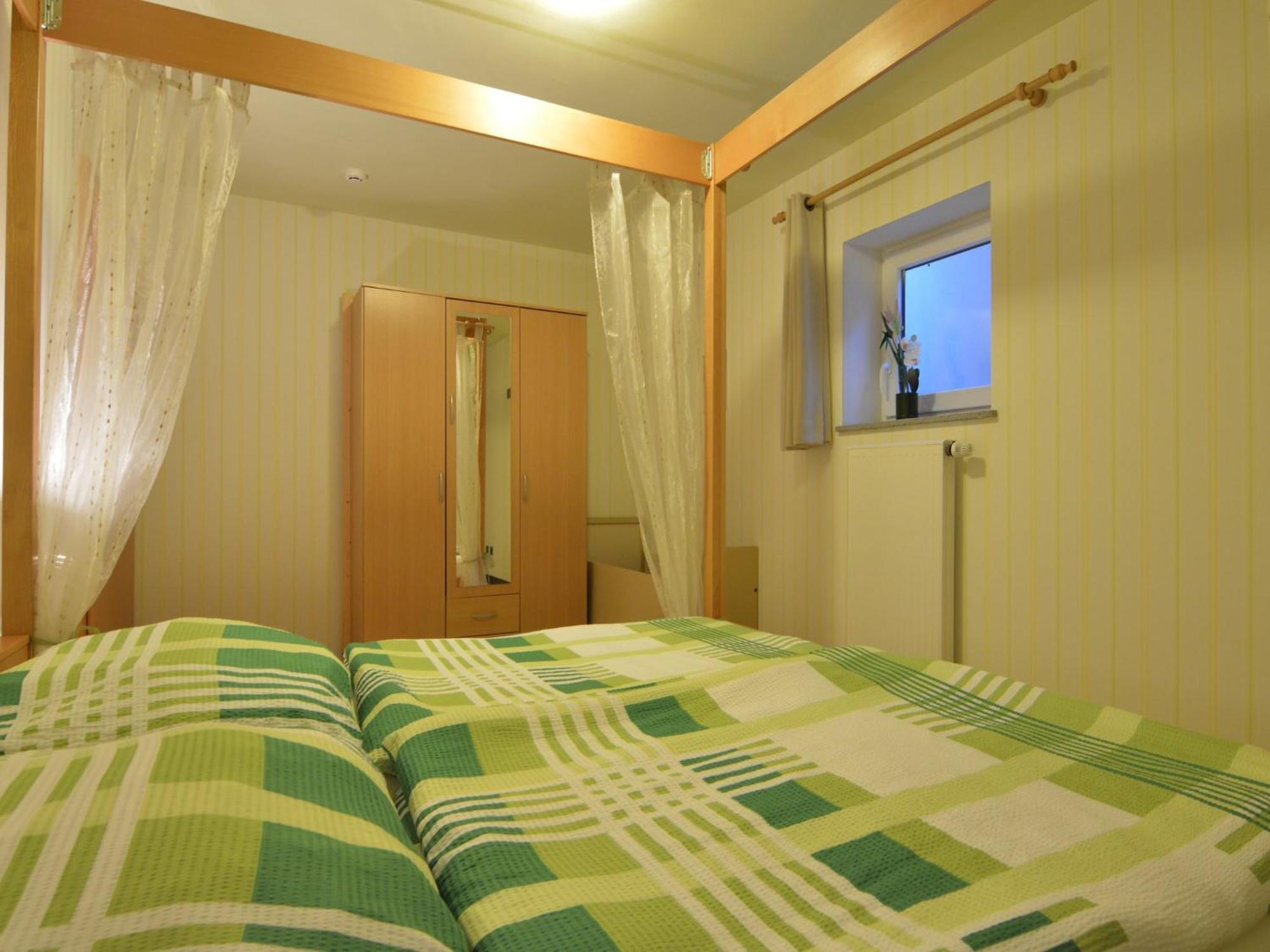 Comfy Holiday Home In Burg Reuland With Sauna Terrace Bbq Екстер'єр фото